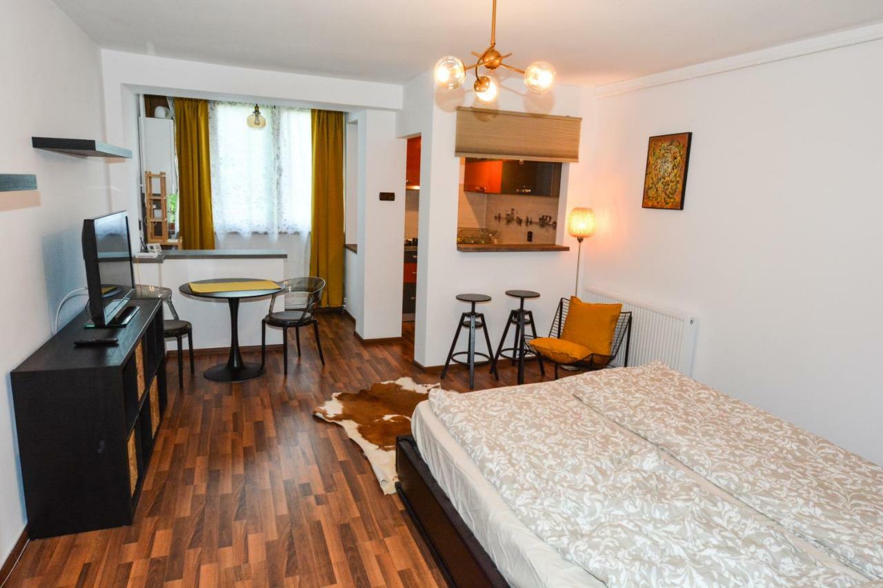 Gya Residence Braşov Buitenkant foto